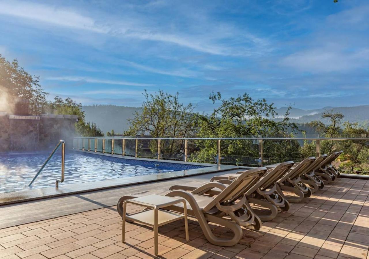 Ведмежа Гора Family Resort & Spa Yaremche Exterior photo
